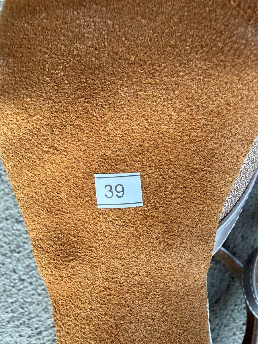 Damenschuhe: Tanzschuhe Gr.39 neu, originalverpackt – Neu und originalverpackt aus Dübendorf von Mari90 5