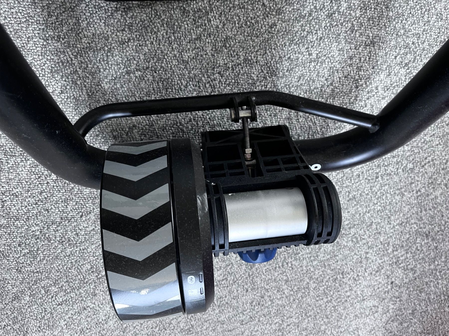Wahoo Hometrainer: Wahoo KICKR SNAP Rollentrainer inkl. Zubehör – Gebraucht aus Horn von JoeyJacomet 2
