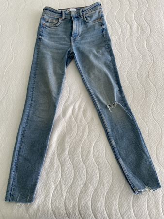 Jean Zara troué taille haute T36