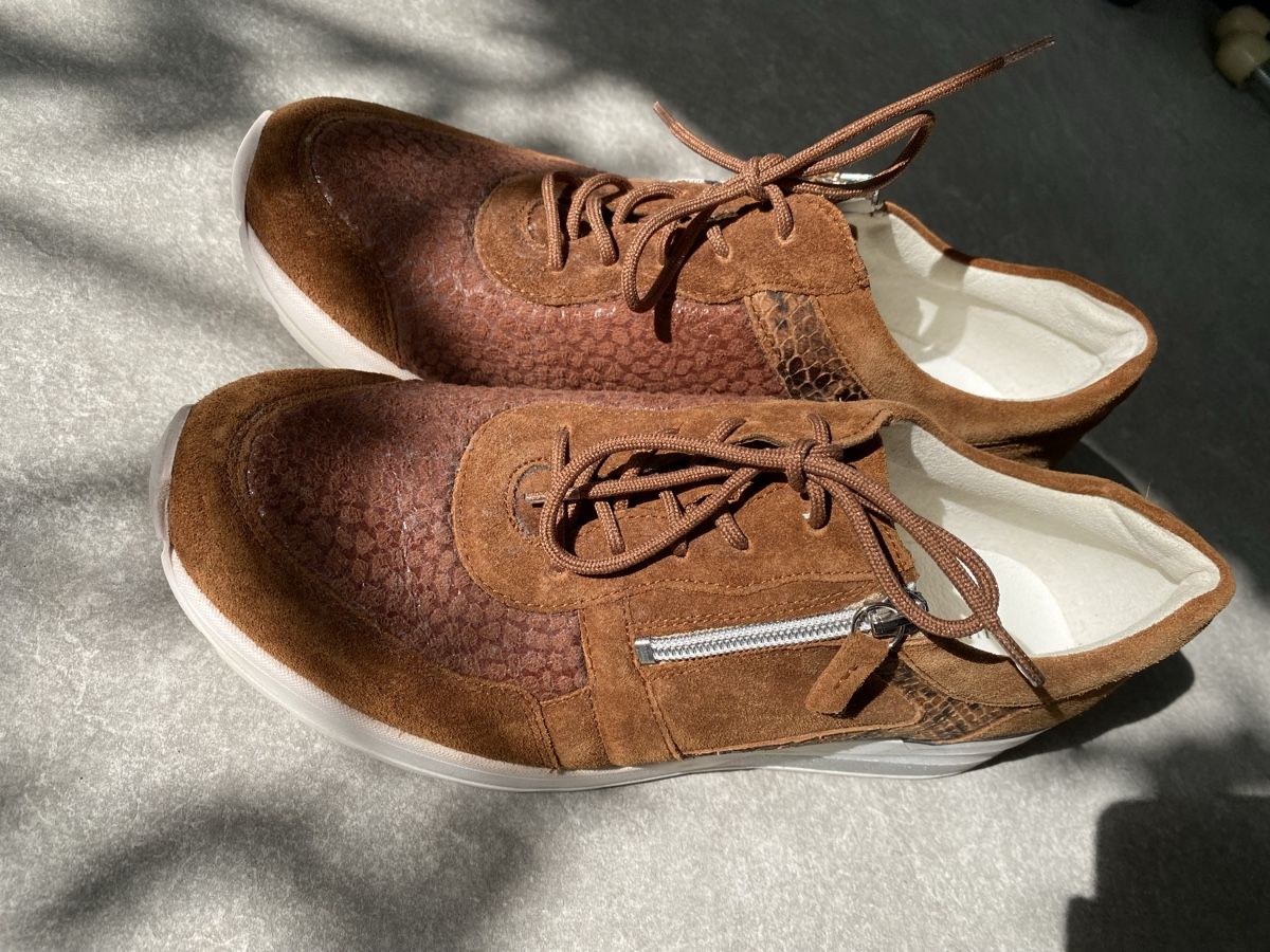 Damenschuhe: Waldläufer braune Ledersneaker, Grösse 41 – Neu (gemäss Beschreibung) aus Hünenberg von a.u.849 2