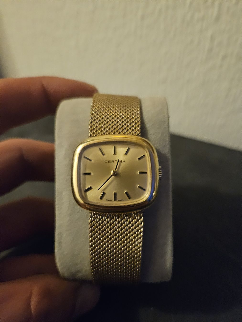 Certina Orologi: Schöne Certina damenuhr Handaufzug – Usato da Rickenbach b. Wil venduto da nic_8ljr