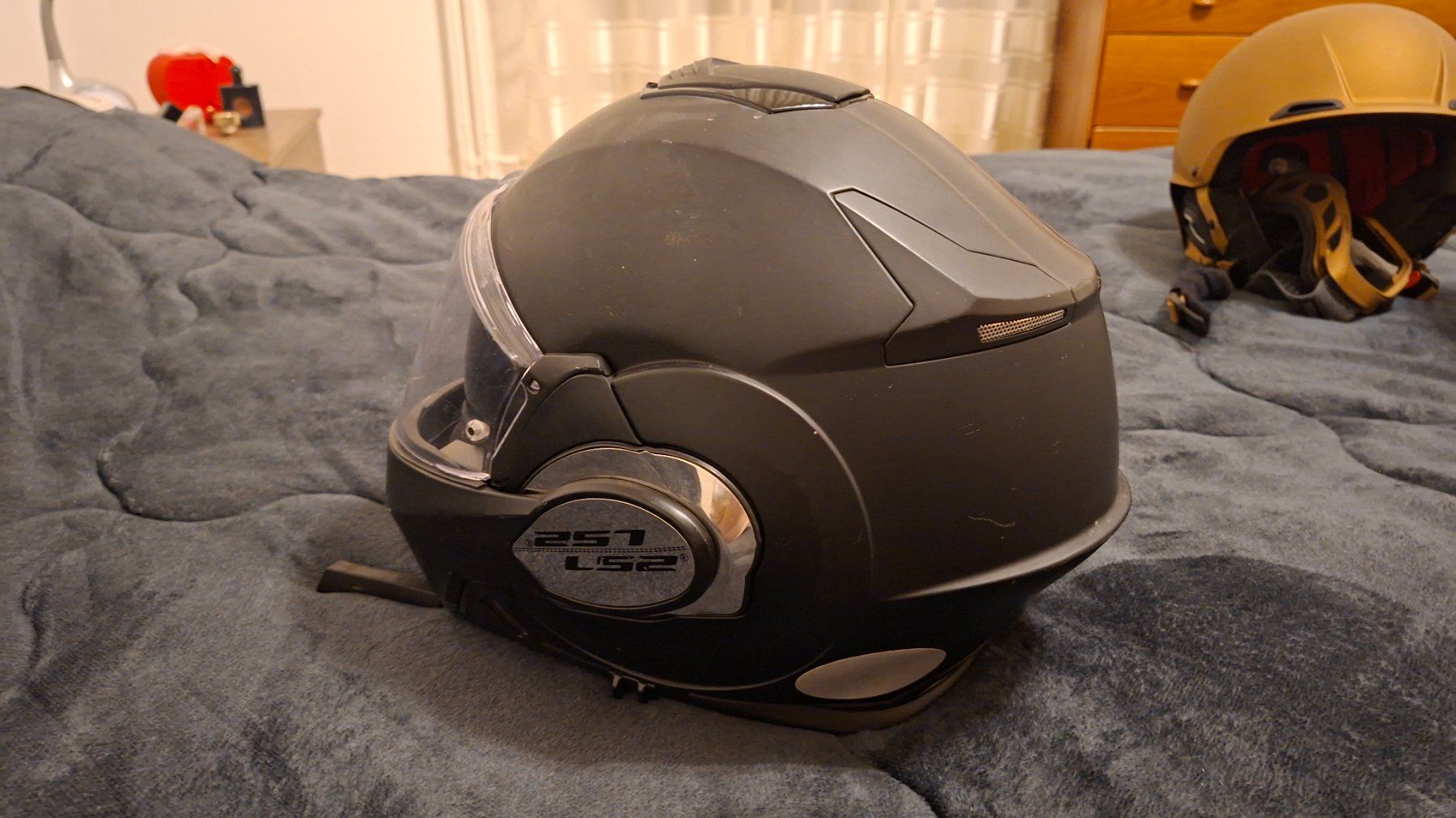 Caschi & visiere: Casco modulare LS2 Valiant nero con interfono – Usato da Riva San Vitale venduto da Stekri 4
