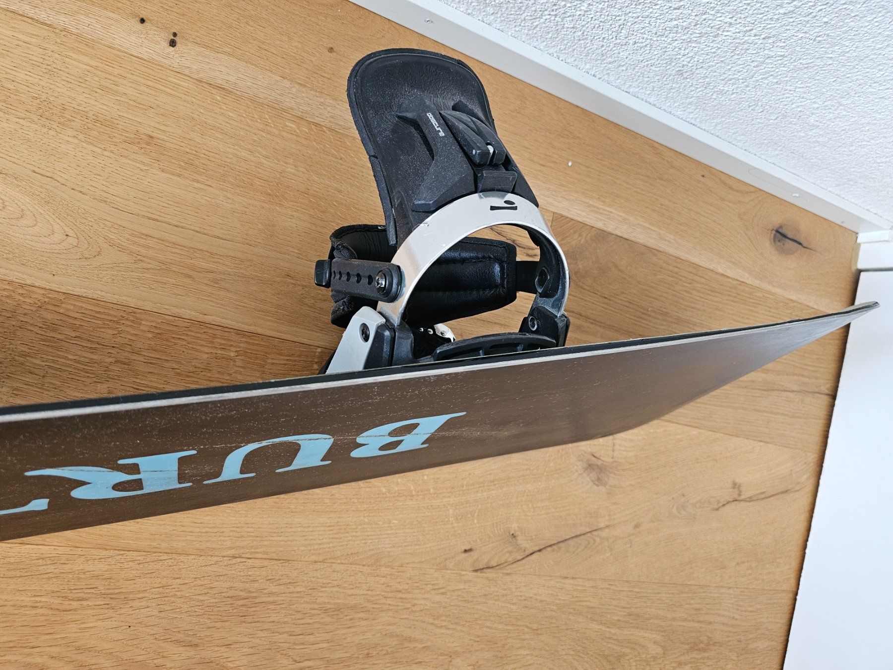 Burton Board: BURTON PROGRESSION 142, ROCKER, mit OBSCURE Bindung S/M – Usato da Aarau Rohr venduto da Mmiracle 9
