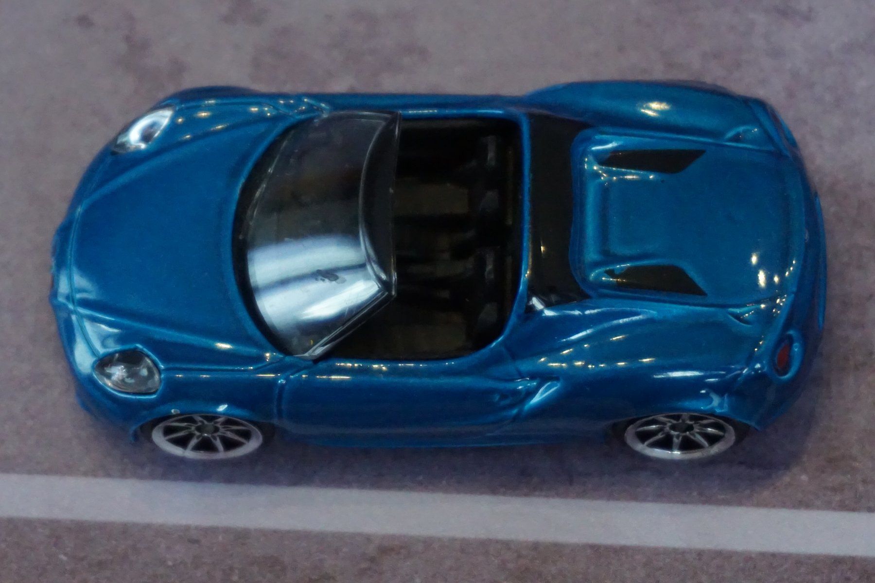 Majorette Modellini d'auto: Majorette Alfa Romeo 4C Spider TOP !!!!!!!!!! – Usato da Reiden venduto da Doppeldecker69 4