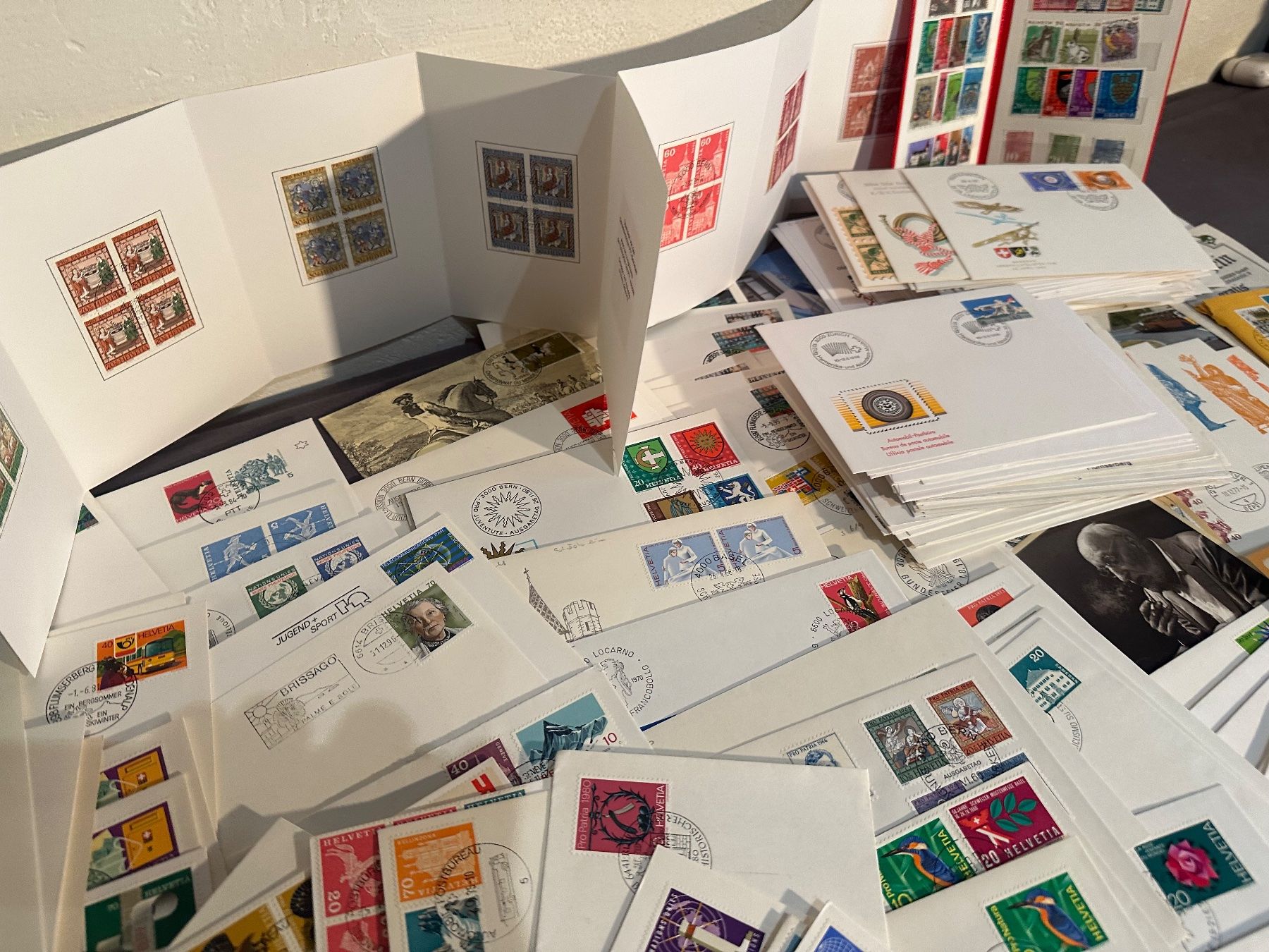 Tutti i francobolli: Grosse Sammlung Sonderbriefe PTT FDC Karten Schweiz – Usato da Stettfurt venduto da 2442 7