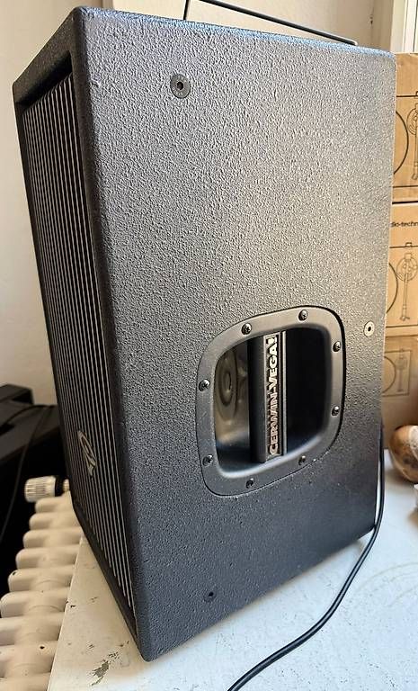 Casse acustiche: Cerwin Vega aktives PA - 18" Subwoofer mit 2 oder 4 Tops – Usato da Zürich venduto da voicemusic 2