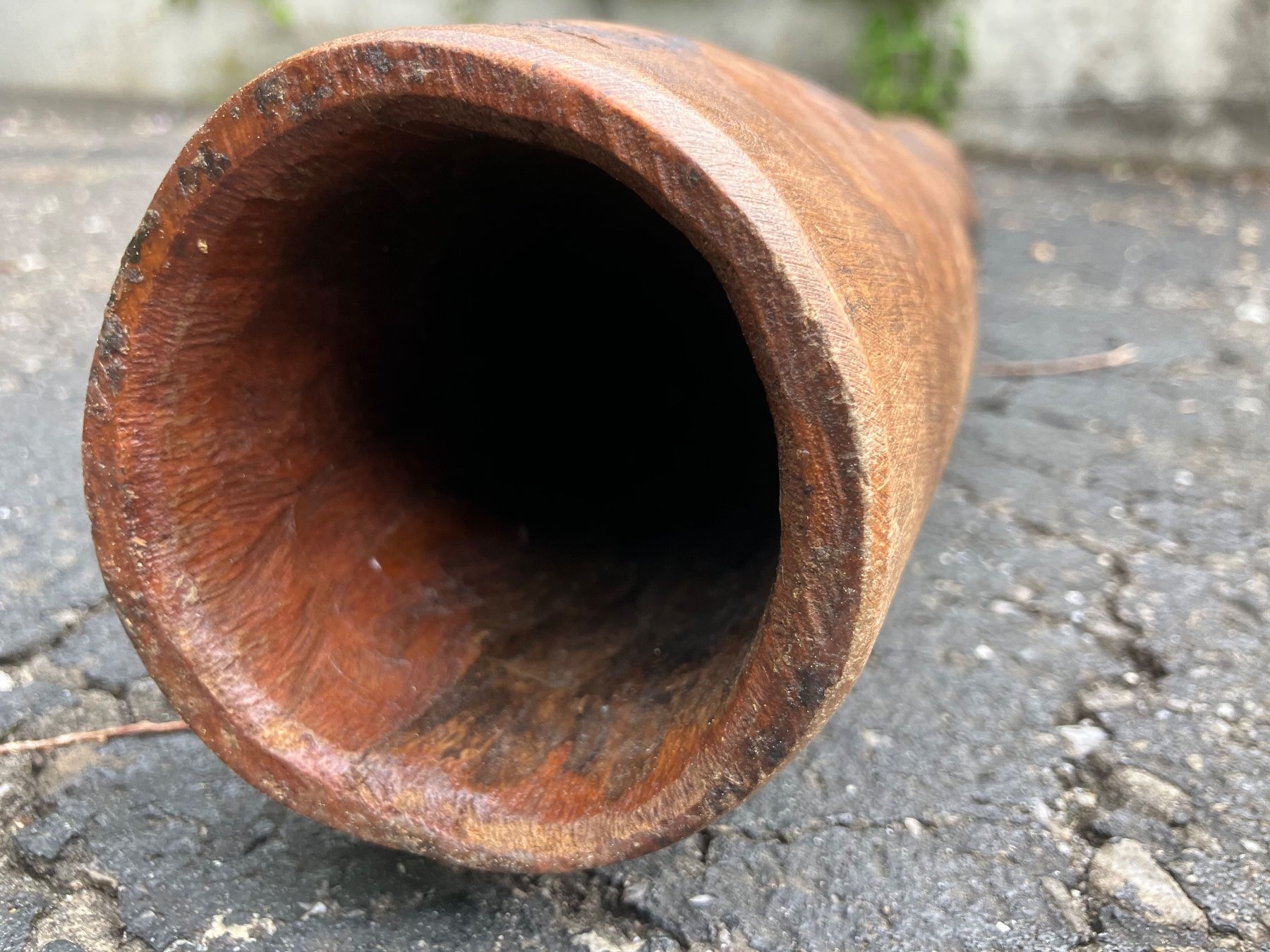 Strumenti musicali: Didgeridoo aus Australien – Usato da Gwatt (Thun) venduto da mwells 5