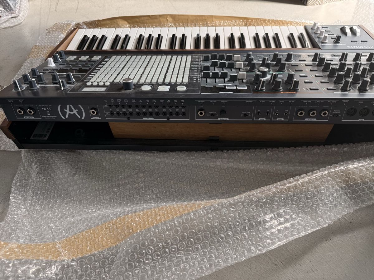 Arturia Strumenti musicali: Arturia MatrixBrute Analog Synthesizer – Nuovo (secondo la descrizione) da Reinach BL venduto da AninaFinds 3