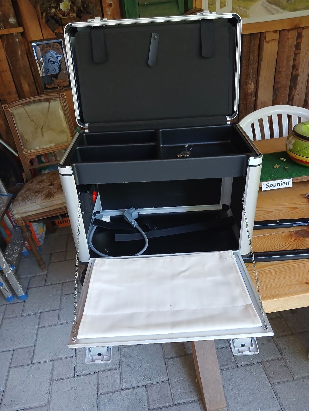 Valises de voyage: Fußpflege Koffer – D'occasion à Weisslingen par Jilby.14 2