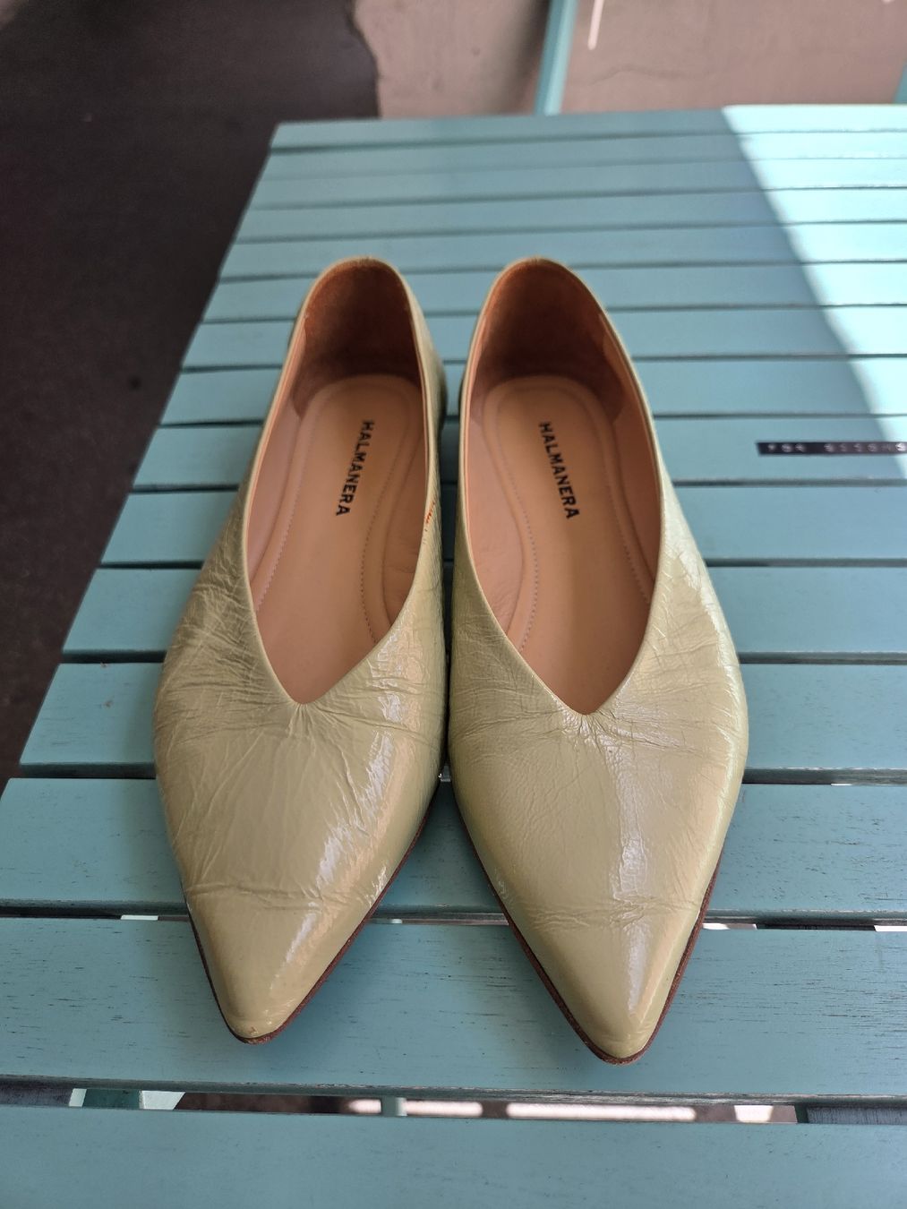 Scarpe da donna: Halmanera Leder-Ballerinas Hellgrün Gr. 39 – Usato da Bern venduto da -Aniko-