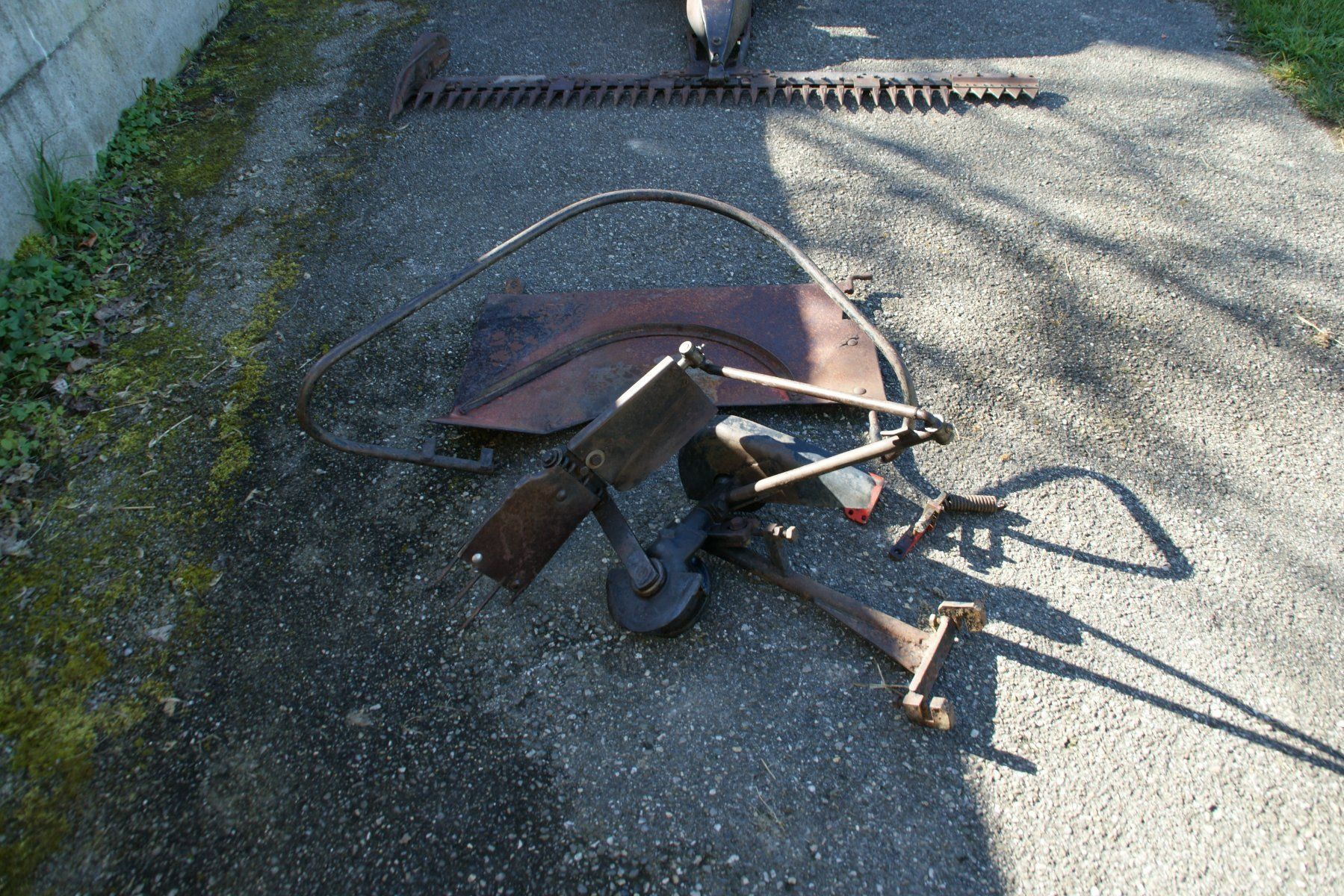 Aebi Alle Maschinen: Motormäher Aebi AM52 mit Eingrasung – Gebraucht aus Liestal von Squelshbasel 7