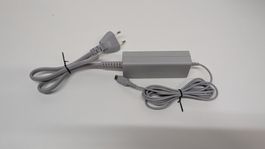 Original Ladekabel zu Nintendo Wii U Gamepad