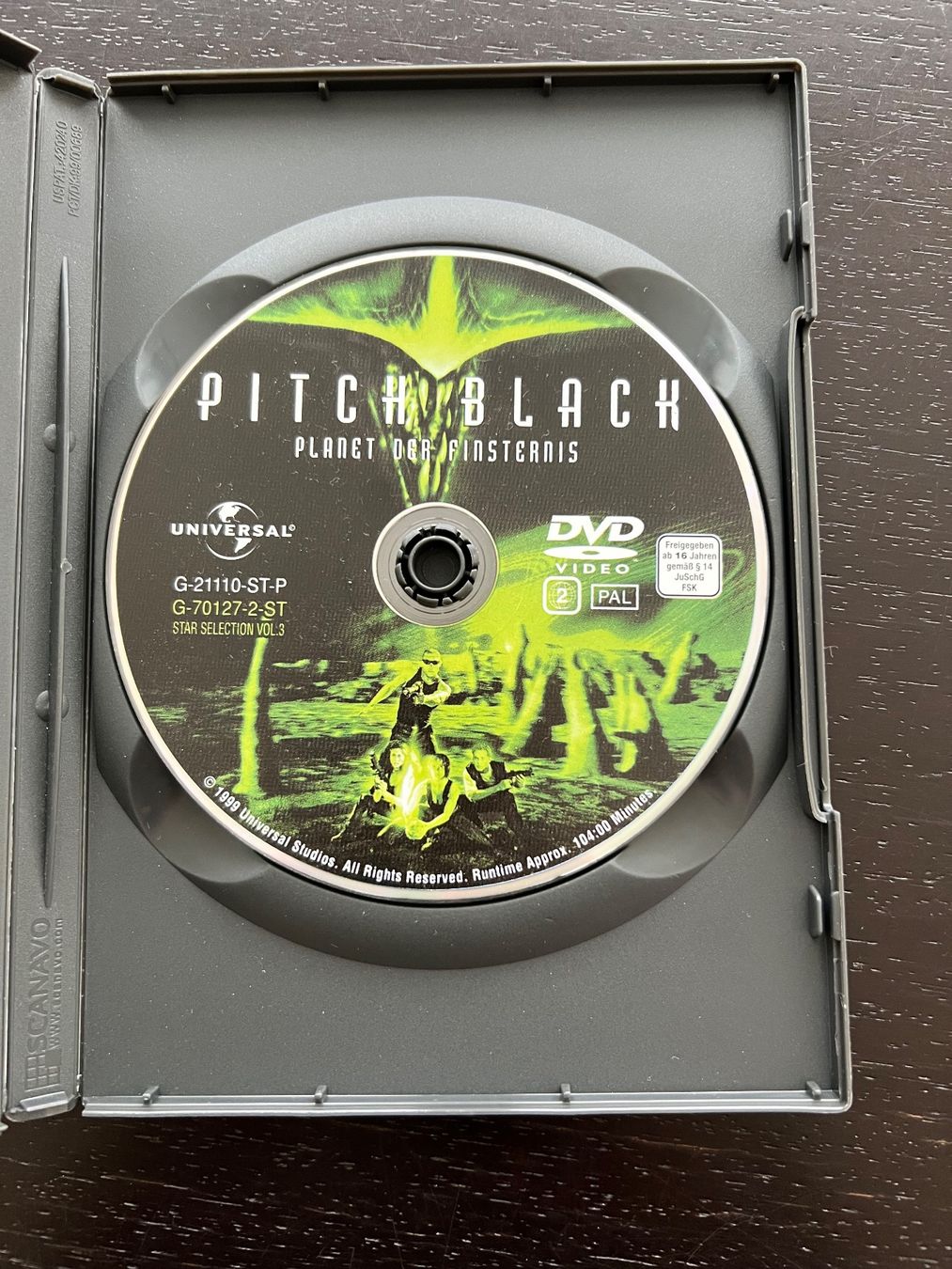 Tutti i DVDs: Pitch Black, DVD, Sci-Fi/Horror, FSK16 – Usato da Jona venduto da brandillo83 2
