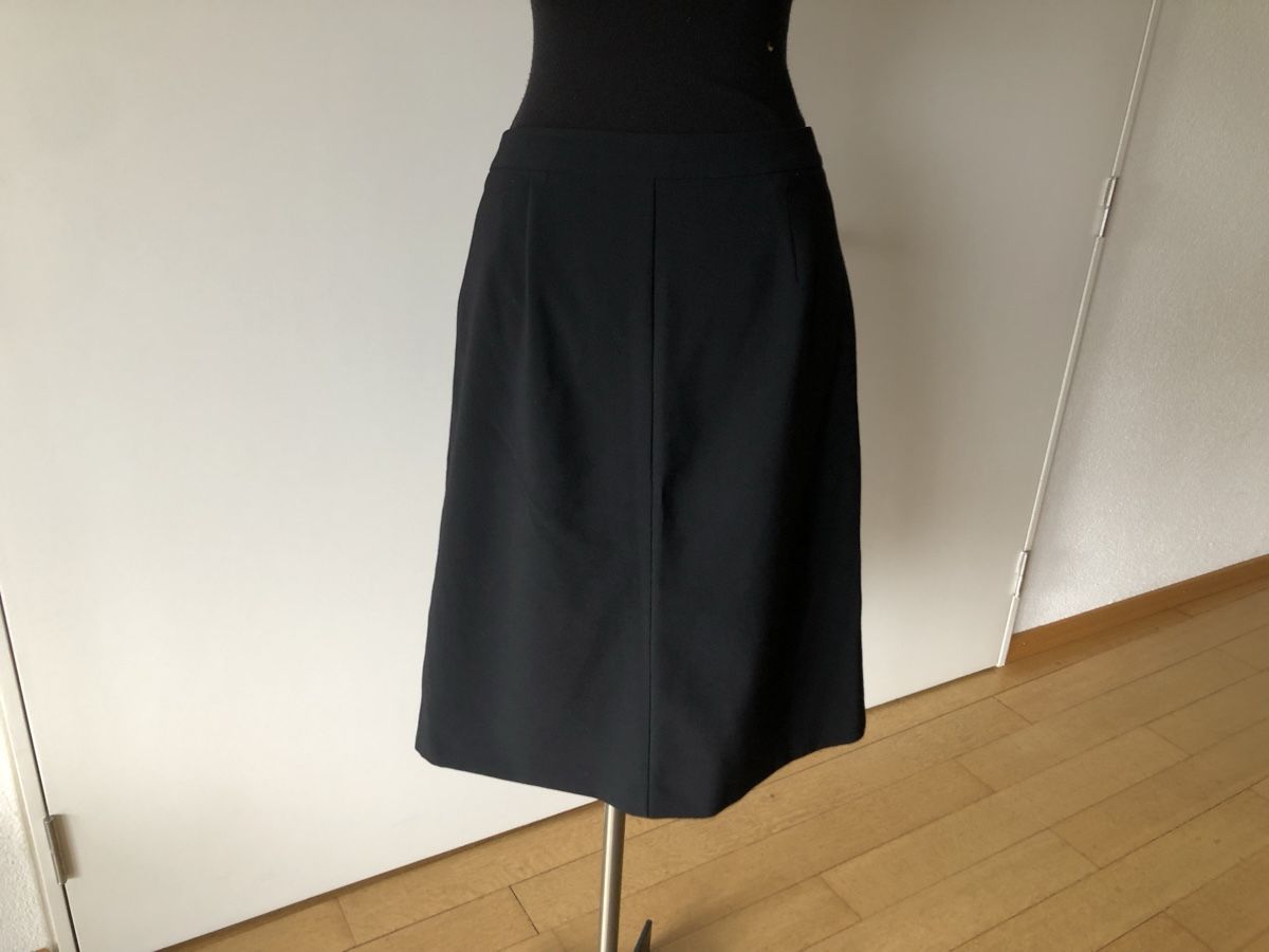 Röcke: FILIPPA K Rock Schwarz Polyester/Viskose-Mix Gr L – Gebraucht aus Bern von Etzy 1