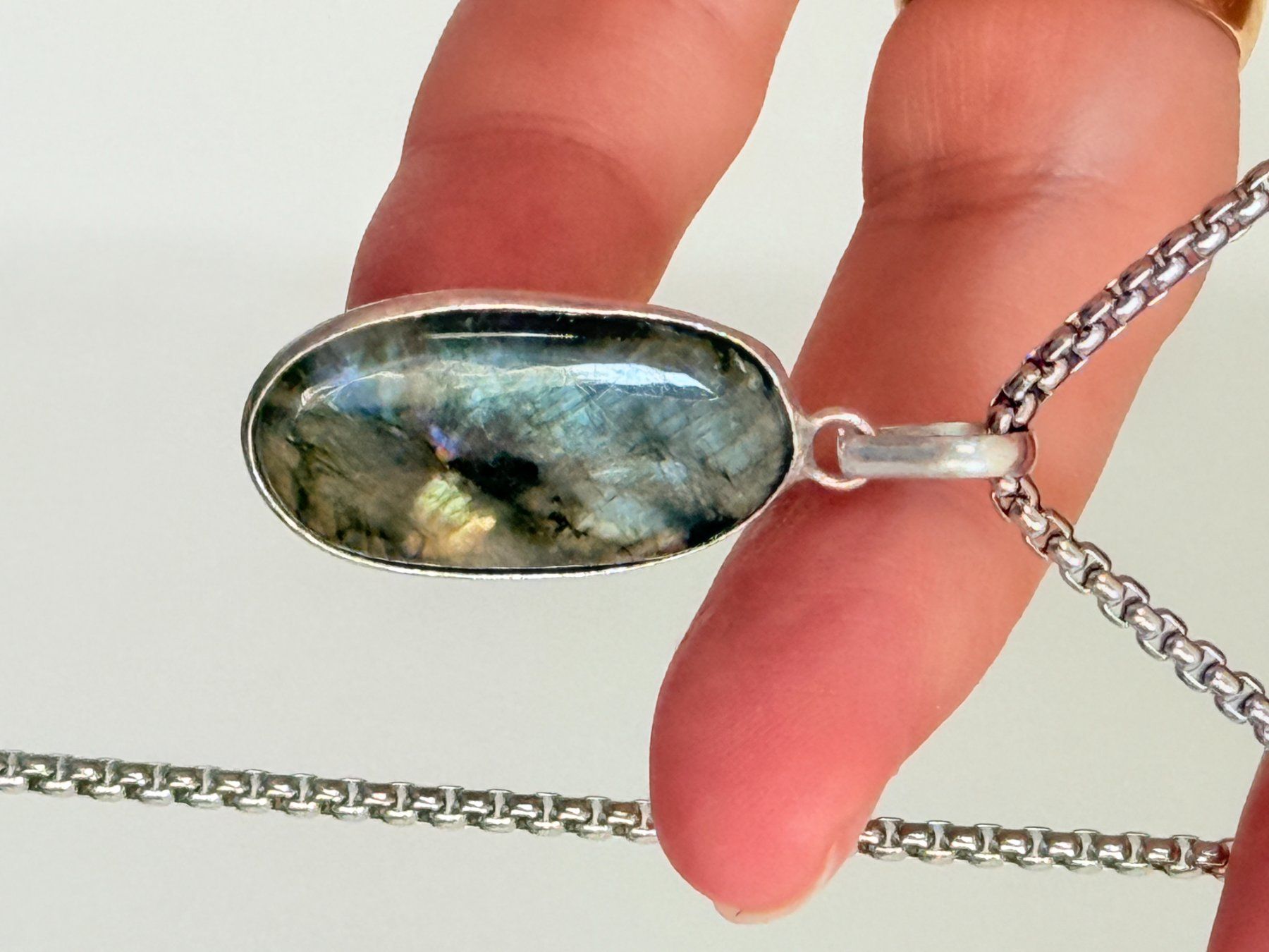 Catenine: Labradorite necklace – Nuovo e nell'imballaggio originale da Genève venduto da AGBERG 6