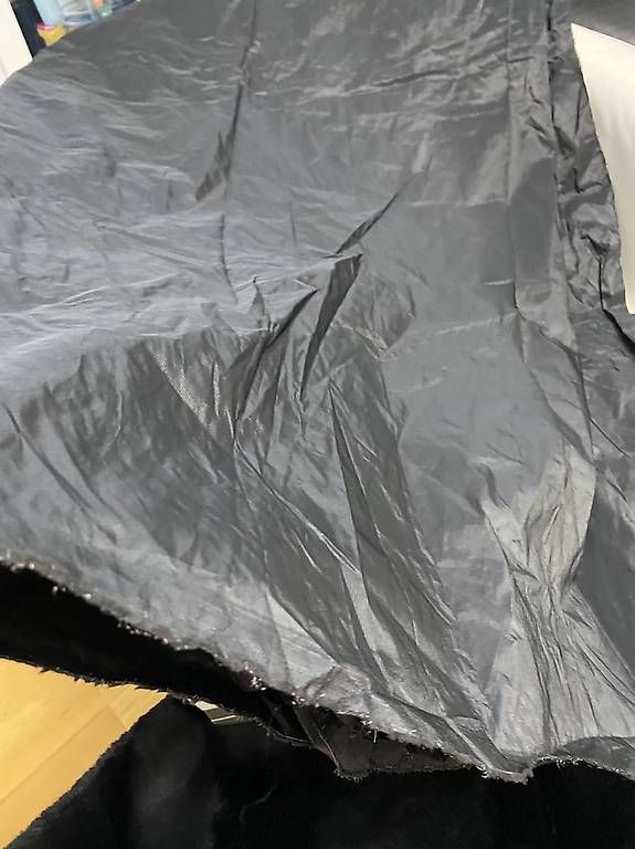 Tessuti: Stoff – Usato da Zürich venduto da MAJAM65 1