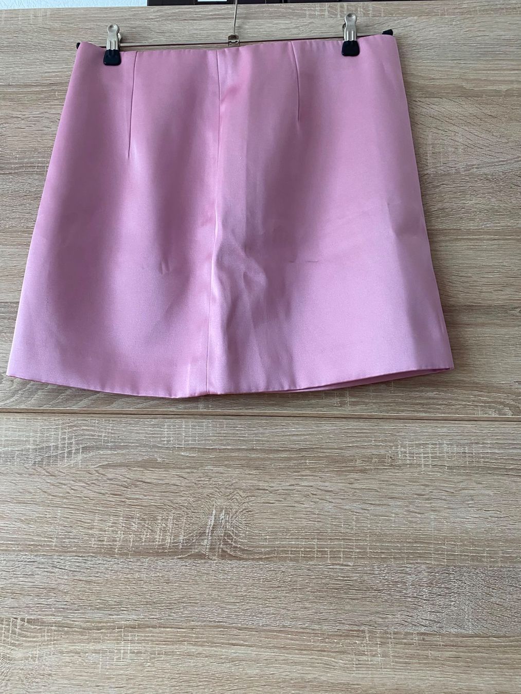 Röcke: Mini jupe rose satinée – Neu (gemäss Beschreibung) aus Montreux von Izapechee 1