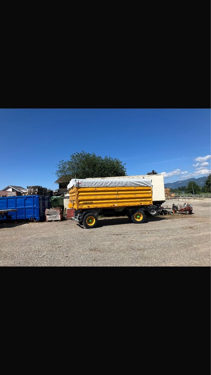 Autoribaltabili: 2 Achs Kipper – Usato da Deitingen venduto da FluDei