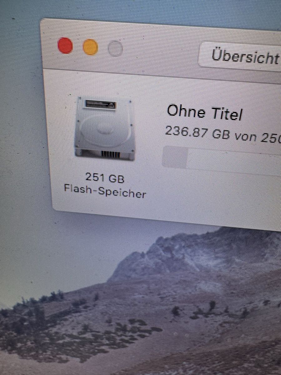 Apple Notebooks: MacBook Air 13 – Gebraucht aus Adliswil von Busys 3