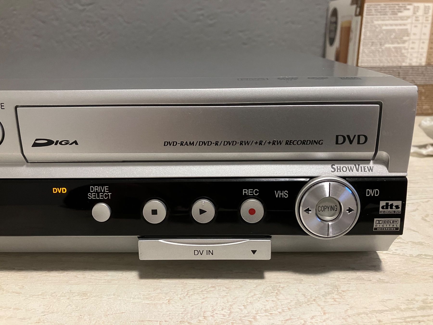 Panasonic Aufnahmegeräte: Panasonic dmr-es35v vhs dvd recorder – Gebraucht aus Zunzgen von milesdavis76 2