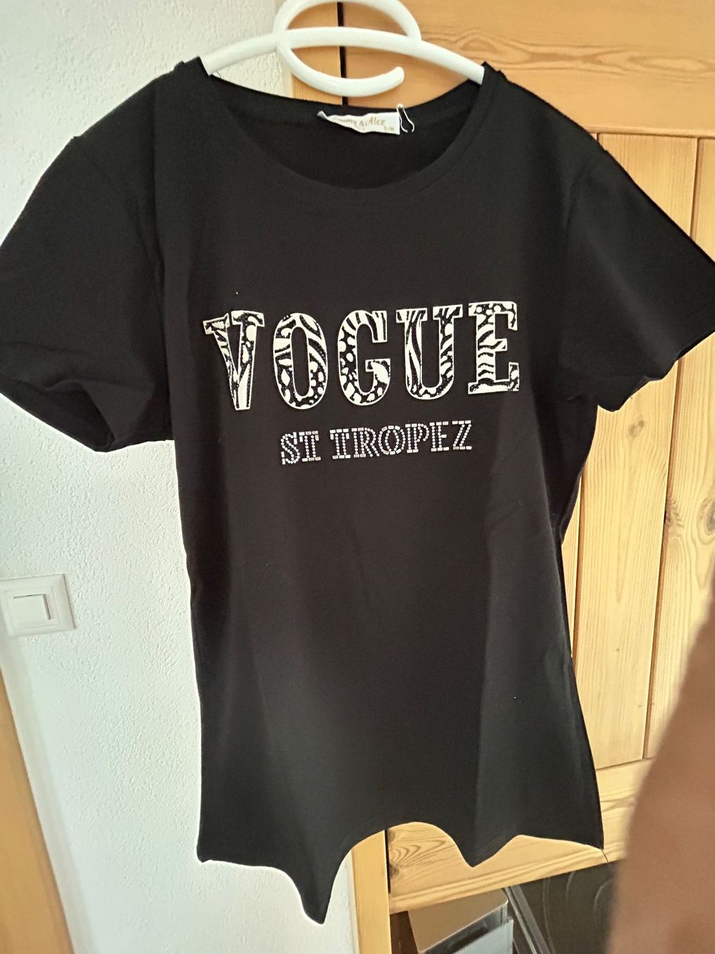 T-shirt: Cooles Tea-Shirt Vogue/St. Tropez – Nuovo e nell'imballaggio originale da Eschenz venduto da glaro14 3