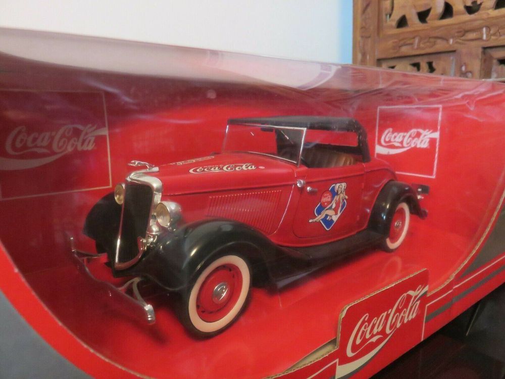 1934 FORD ROADSTER COCA COLA 1:18 SOLIDO (Neu und originalverpackt) in Suhr für CHF 26 – mit