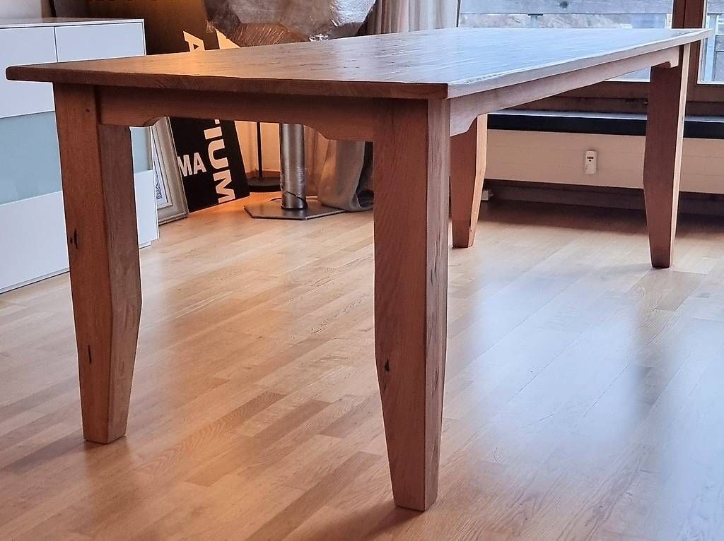 Tische: Massiver Holztisch Eiche  – Gebraucht aus Castrisch von SaHaMa 1