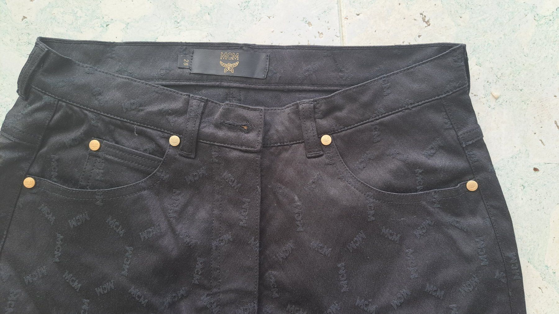 Mcm Jeans: MCM Jeans – Usato da Pfäffikon ZH venduto da Valsangiaccomo 1