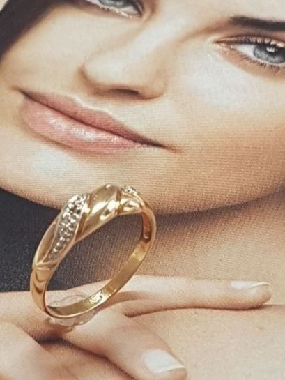 Bagues: Stilvoller Ring mit 4 Diamanten – Neuf (Voir description) à Unterägeri par Altgoldschmuck 6