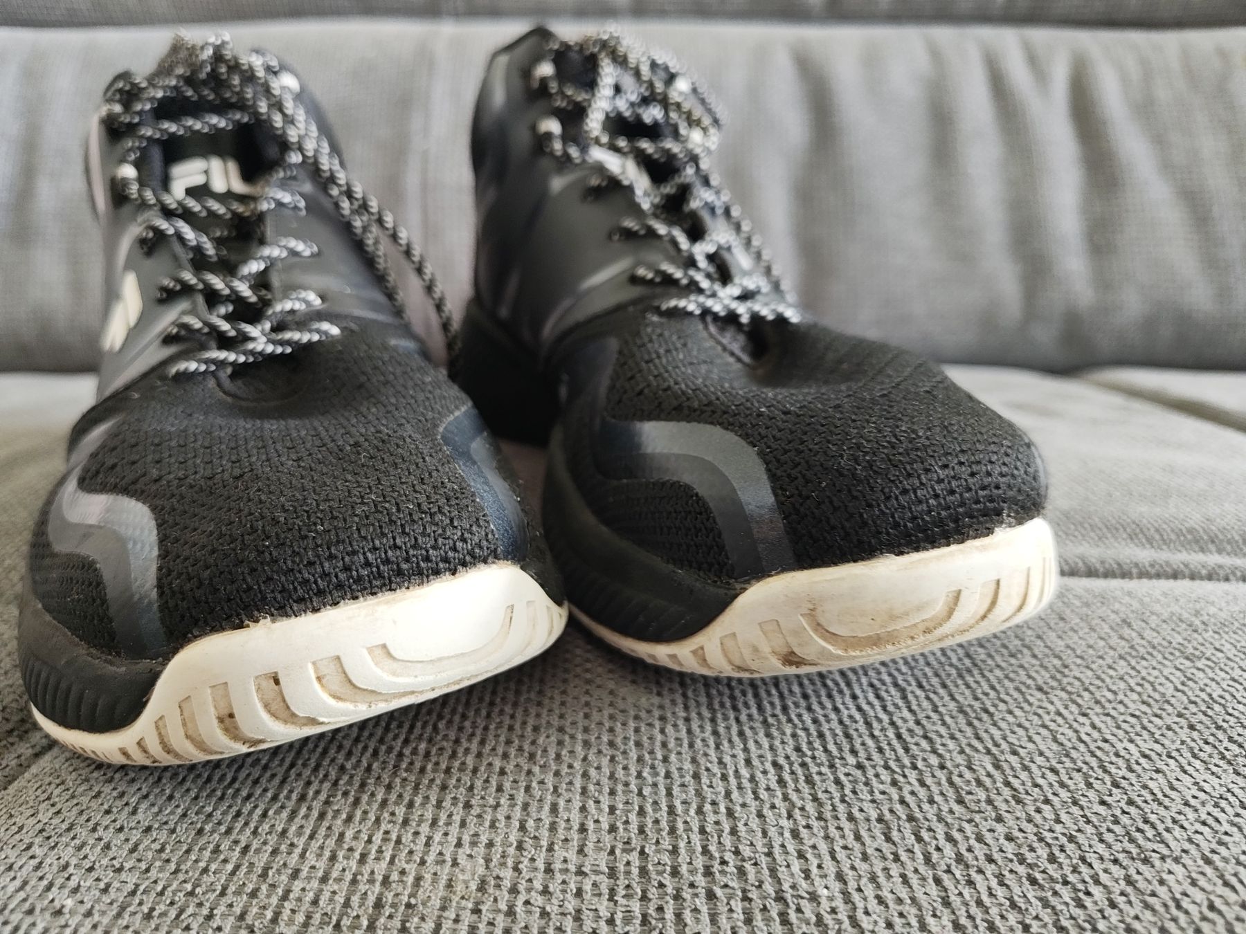 Herrenschuhe: Fila Schuhe schwarz Grösse 44 – Gebraucht aus Thierachern von _Sunshine_._ 7