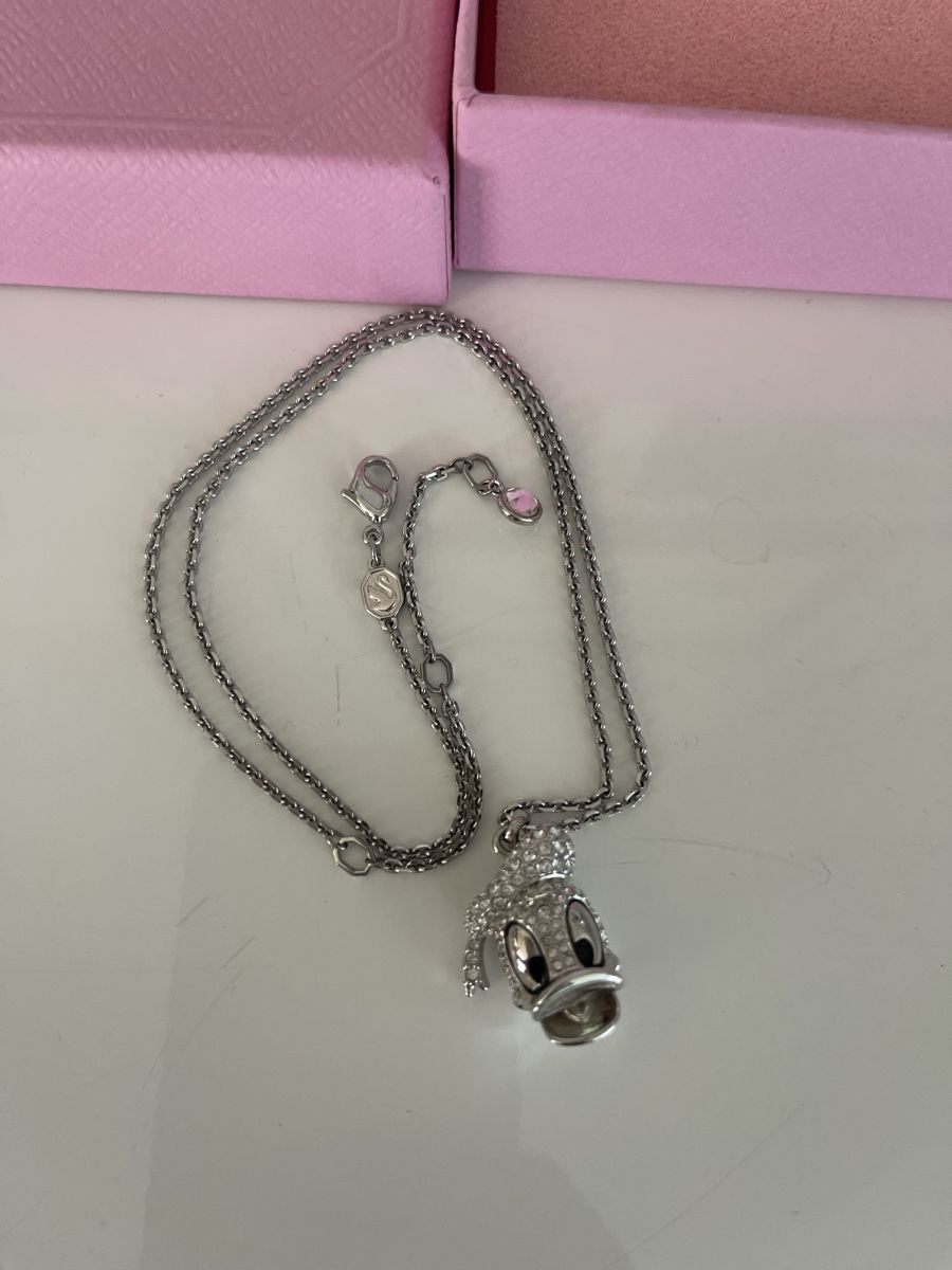 Swarovski Ketten: Swarovski Kette Donald Duck – Neu (gemäss Beschreibung) aus Ruggell von expoli 1