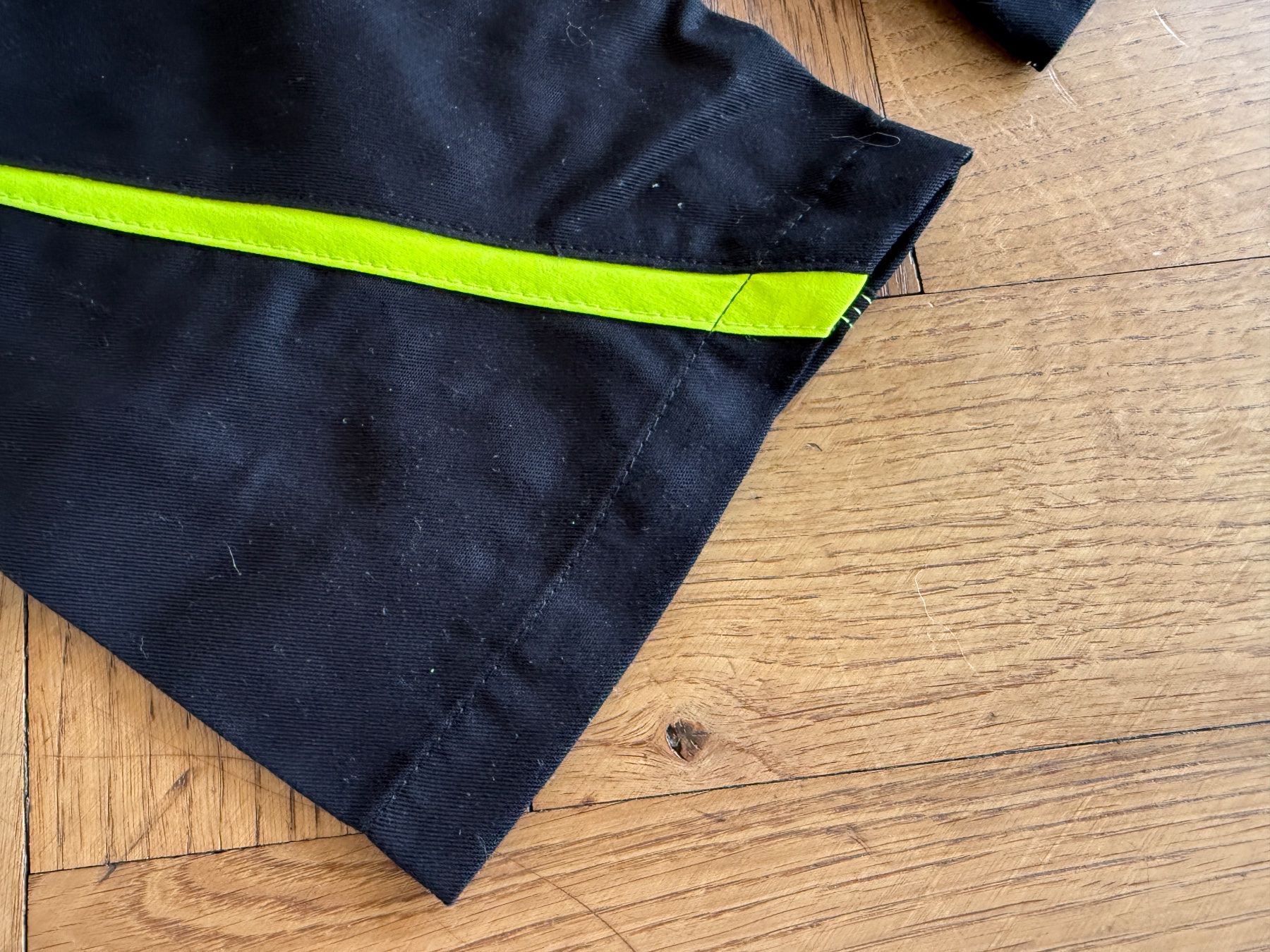Engelbert Strauss Pantaloni: NEU Engelbert Strauss Hose Größe 38 schwarz E. S. Motion – Nuovo (secondo la descrizione) da Ennetbaden venduto da mapa05 2