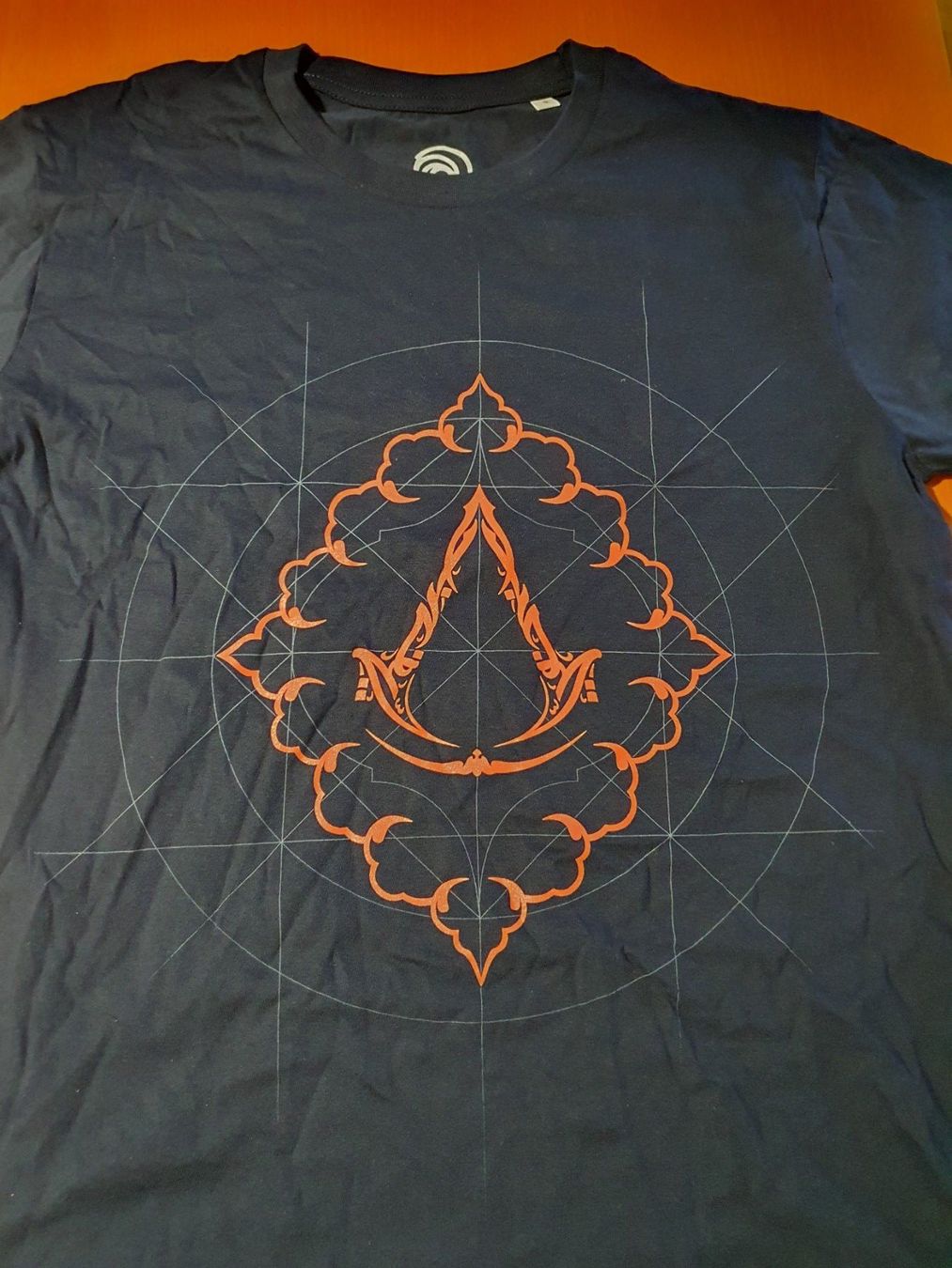 T-shirt: Assassin's Creed Mirage T-Shirt Size S – Usato da Zürich venduto da Blauerbalu