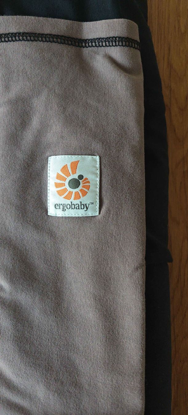 Ergobaby Marsupi portabebè: Ergobaby elastisches Tragetuch, Braun/Schwarz, Modell Wrap – Usato da St. Gallen venduto da nicolu
