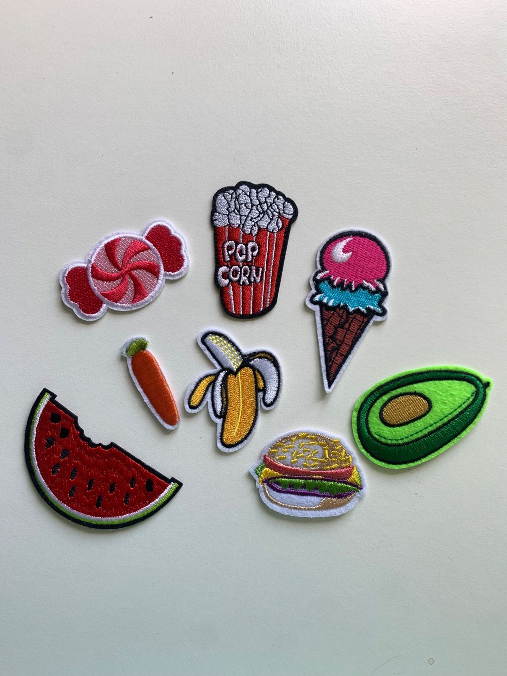 Toppe: 8x Früchte candy essen Aufnäher patches eis avocado etc. – Nuovo (secondo la descrizione) da Winterthur venduto da Doha20