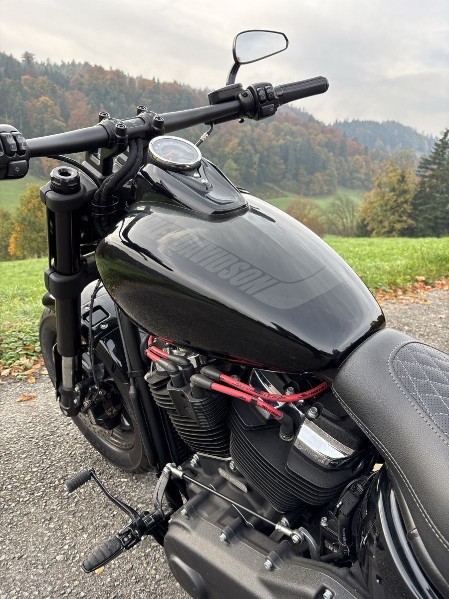 Harley-Davidson Cruisers: Harley Davidson FXFB – D'occasion à Luzern par sam.l. 3