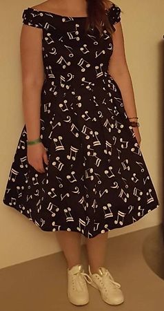 Rockabilly Kleid Grösse 40 mit Unterrock