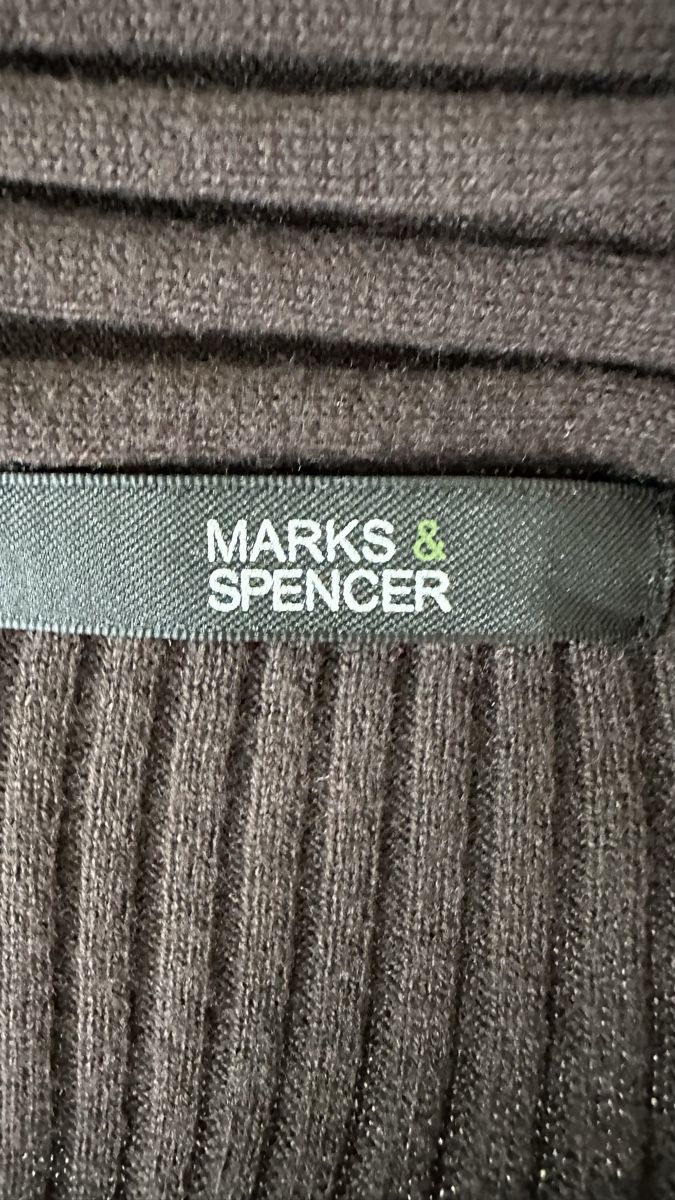 Pullover & Sweatshirts: Schöne Damenjacke von Marks&Spencer – Gebraucht aus Adliswil von RicPro 7