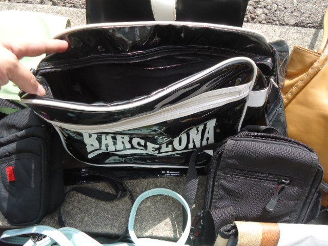 Borse da donna: Taschen paket aus hausräumungen – Usato da Zürich venduto da liquidation-cobra 4
