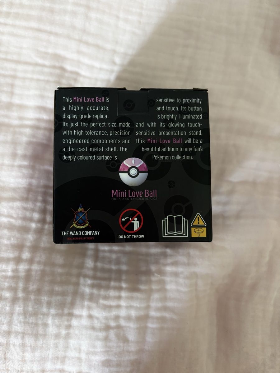 Pokémon Alle Dekorationen: Mini Love Ball - Elektronic Replica  – Neu (gemäss Beschreibung) aus Lyss von Amiiirainyspring 2