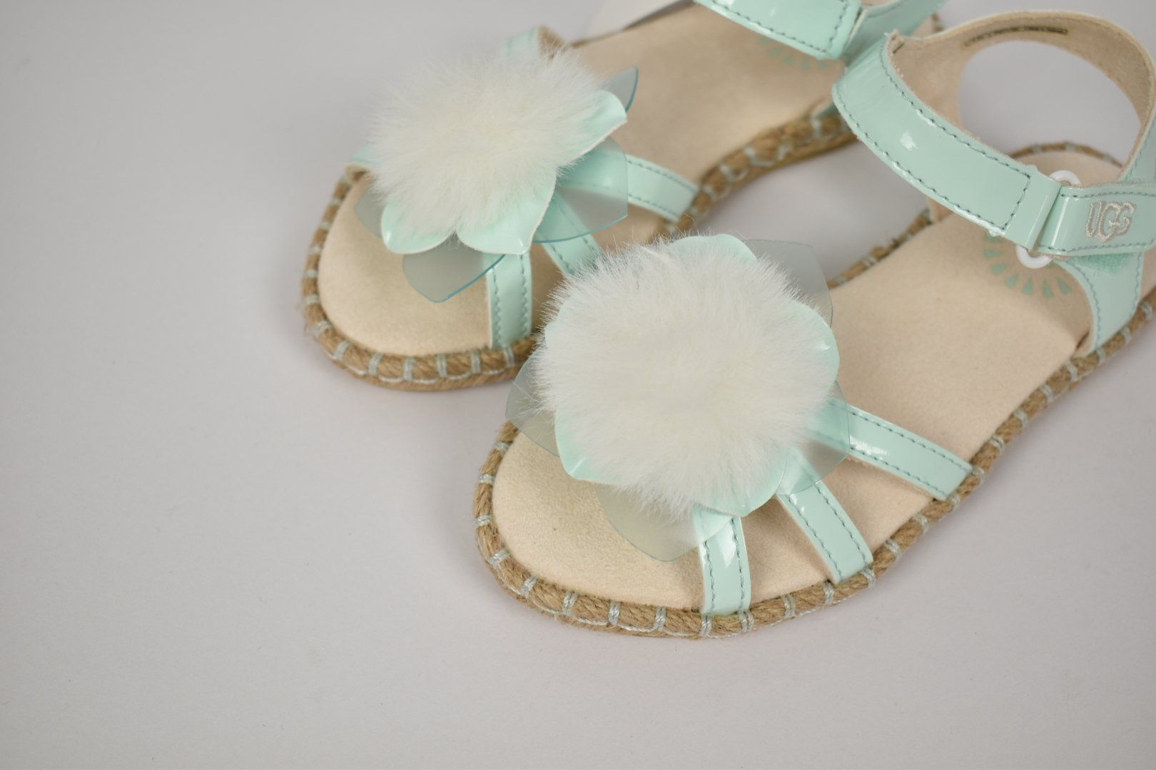Ugg Scarpe per ragazze: UGG Sandalen, super süss, Gr.26 – Nuovo (secondo la descrizione) da Nürensdorf venduto da 2ND_STORY 2