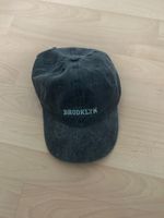 Cap Bershka Brooklyn grau One Size