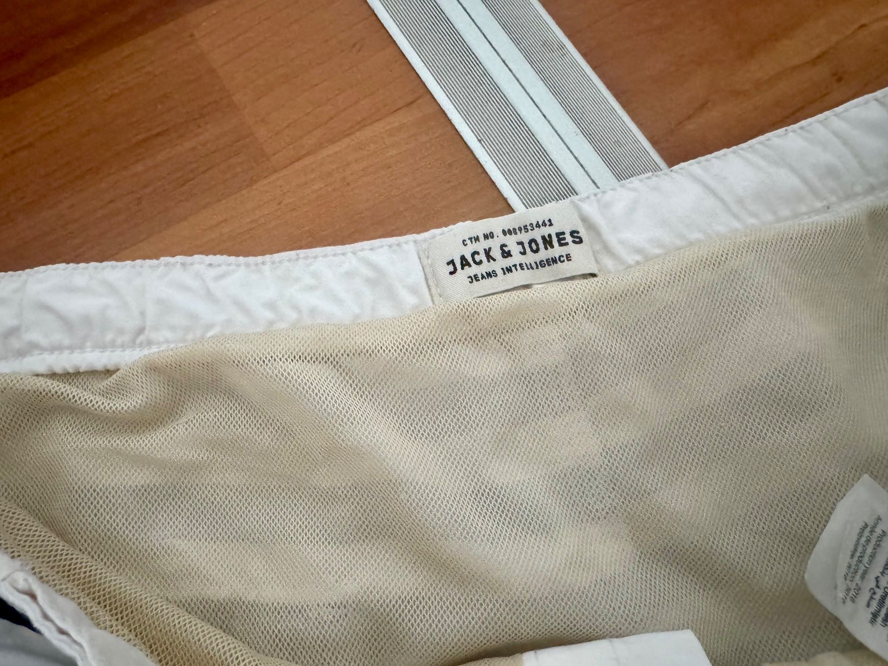Costumi da bagno: 2 Badehosen Geographical norway & JackJones – Usato da Schüpbach venduto da digase 2