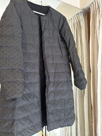 Manteau matelassé réversible bleu marine/ gris taille 38-40
