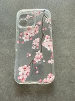 Coque iPhone 17 transparente motif fleurs de cerisier 