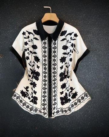 Camicetta donna fantasia floreale collo nero tg.44 nuova