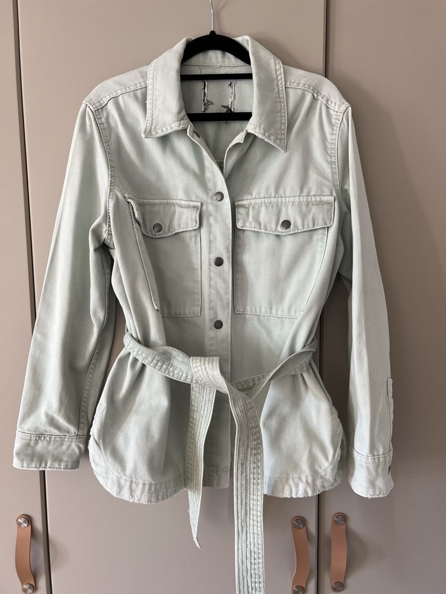Giacche: Jeans jacket – Usato da Zollikon venduto da jud_cmm9 4