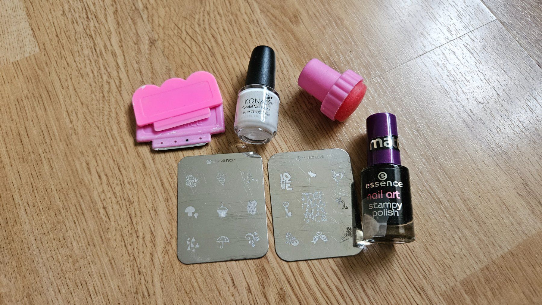 Ongles artificiels: Nagelstempel Set – Neuf (Voir description) à Lyss par Janine_z23