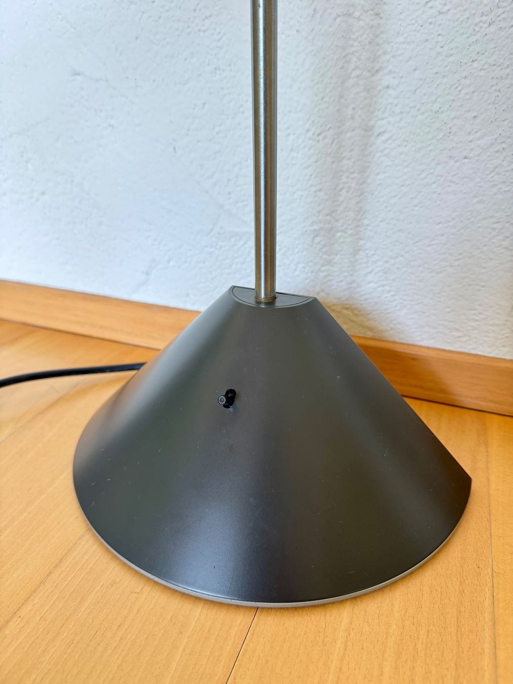 Lampade: Porsche Design Tischleuchte – Usato da Kilchberg ZH venduto da Le_Vasseur 3