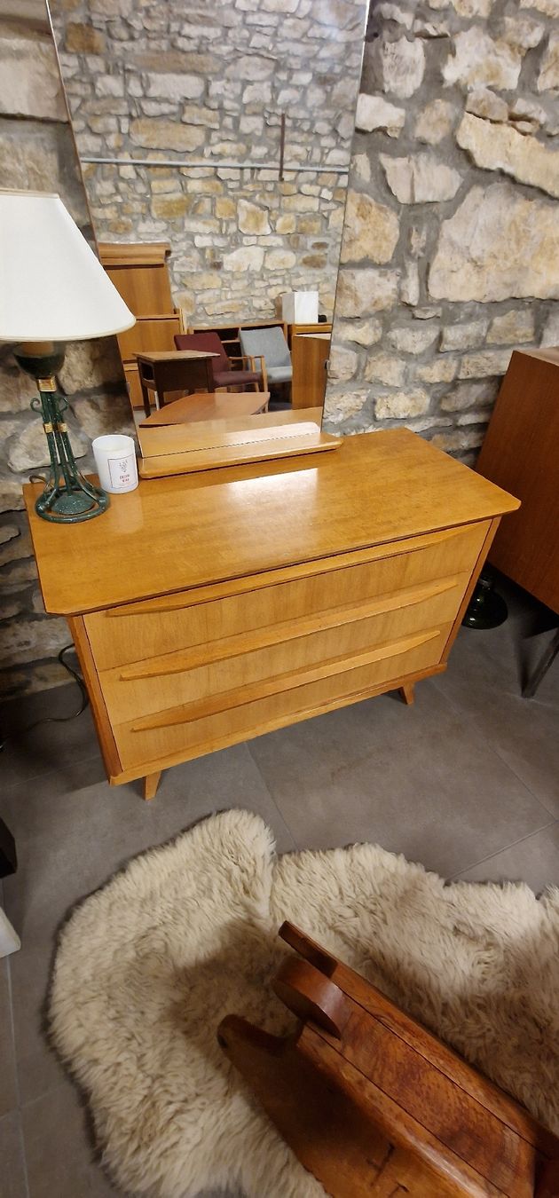 Cassettiere: Vintage Kommode mit Spiegel, Mid Century Set – Usato da Grellingen venduto da syl_t5wm 4